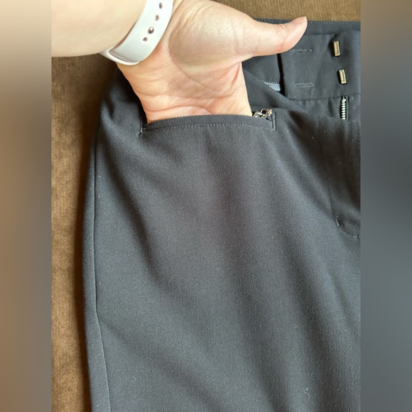 Chicos Black Capri Dress Pants  Roll Tab Cuff Sz 1.5 Zipper Front Pockets - Picture 5 of 14